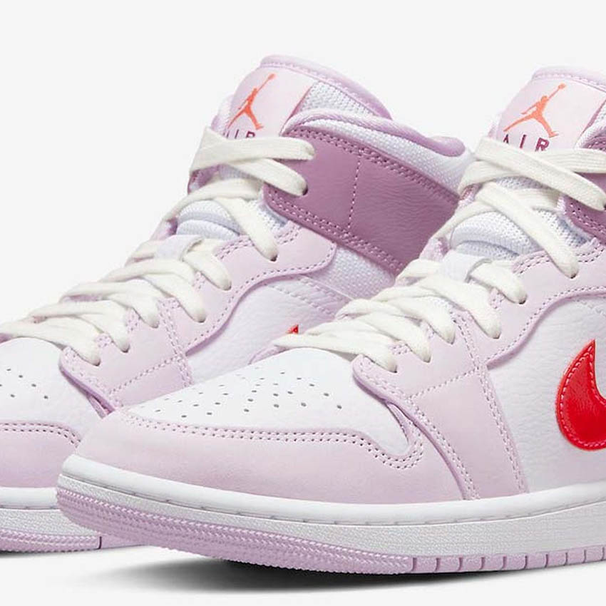 Air Jordan 1 Mid Valentine's Day 