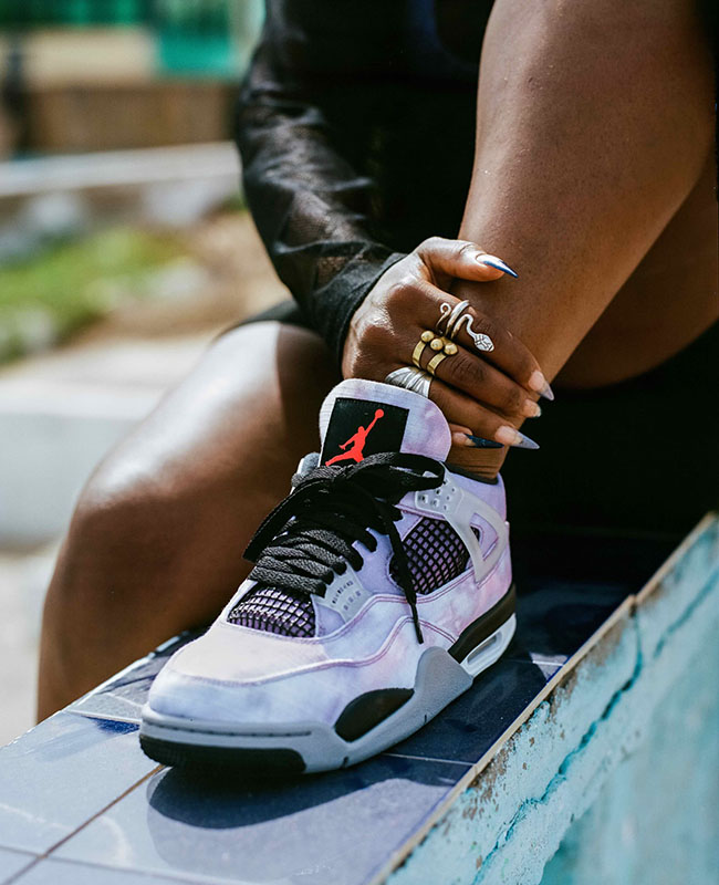 Air Jordan 4