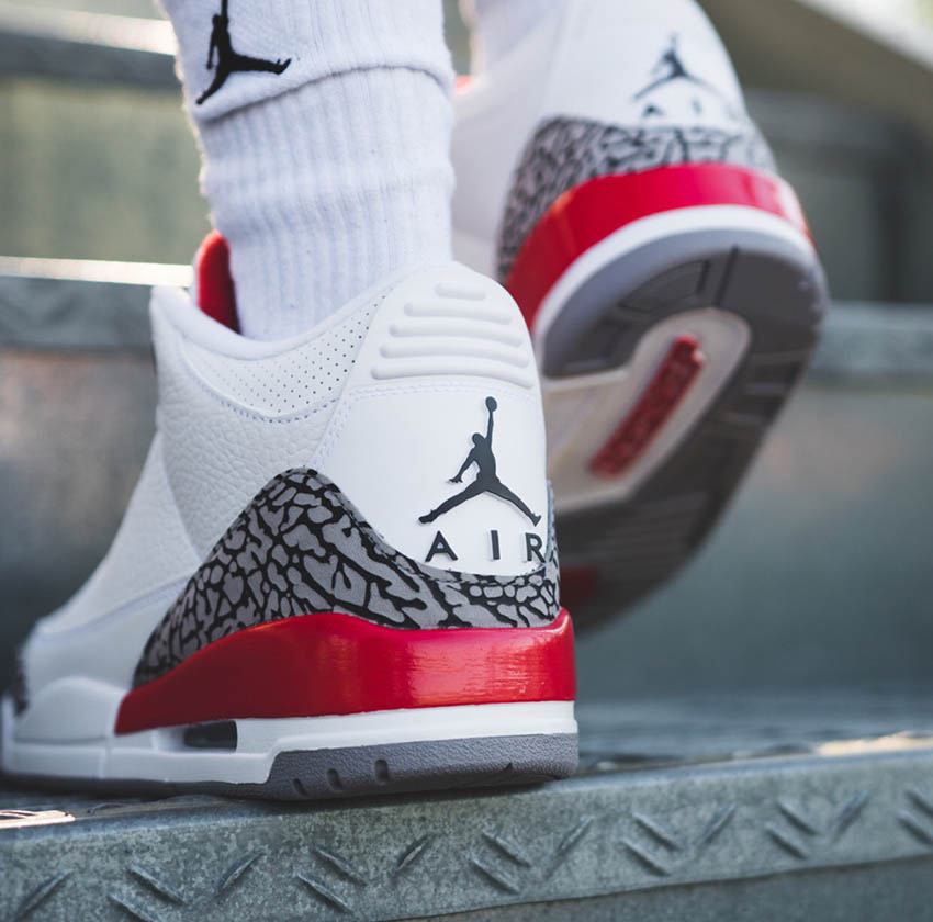 Air Jordan 3 Retro