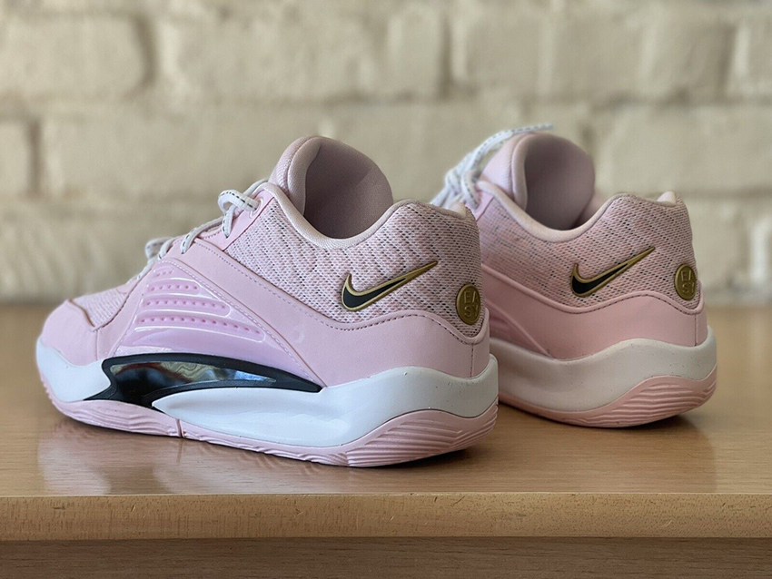 Nike KD 16