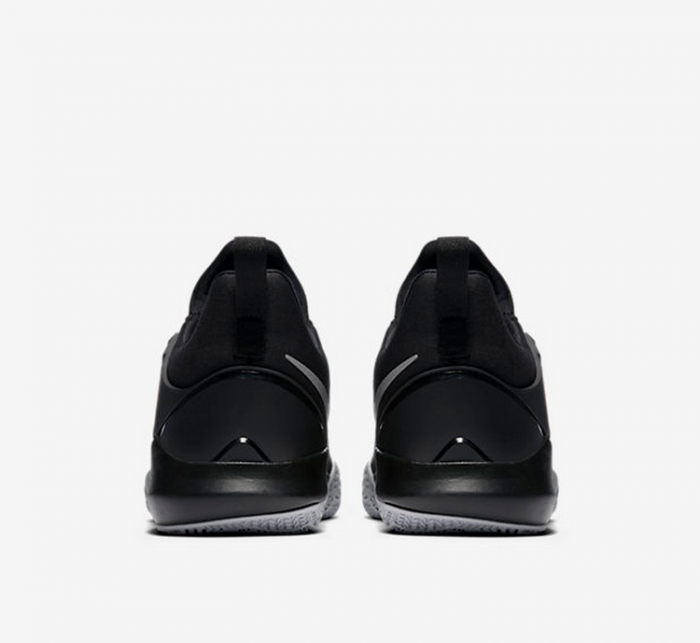 Купить Баскетбольные кроссовки Nike Zoom Shift | 897653-002 в Москве или заказать доставку на Slamdunk.su