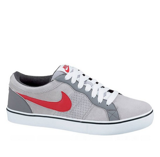 Купить Кроссовки Nike Isolate LR | 487936-060 в Москве или заказать доставку на Slamdunk.su