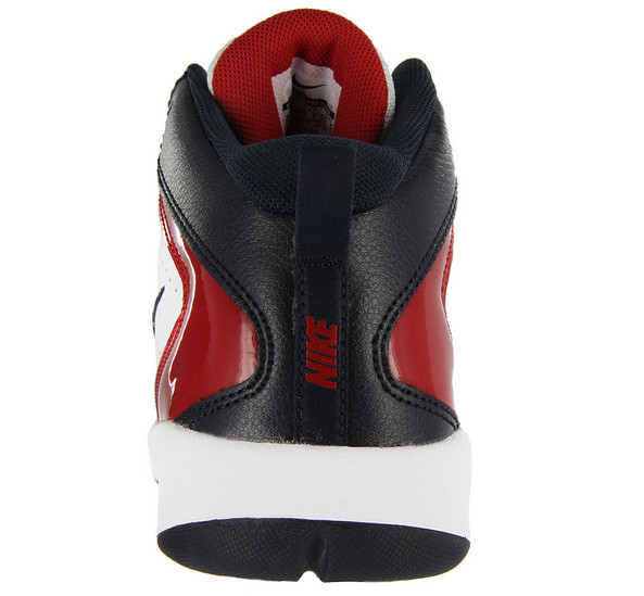 Купить Детские баскетбольные кроссовки Nike Team Hustle D 5 (GS) | 454461-107 в Москве или заказать доставку на Slamdunk.su