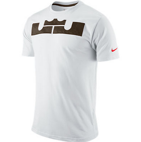Купить Футболка NIKE THE L6J LUX TEE | 426970-100 в Москве или заказать доставку на Slamdunk.su