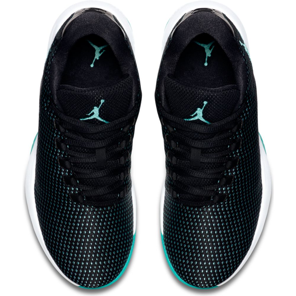 Купить Детские баскетбольные кроссовки Jordan B. Fly (GS) | 881446-022 в Москве или заказать доставку на Slamdunk.su