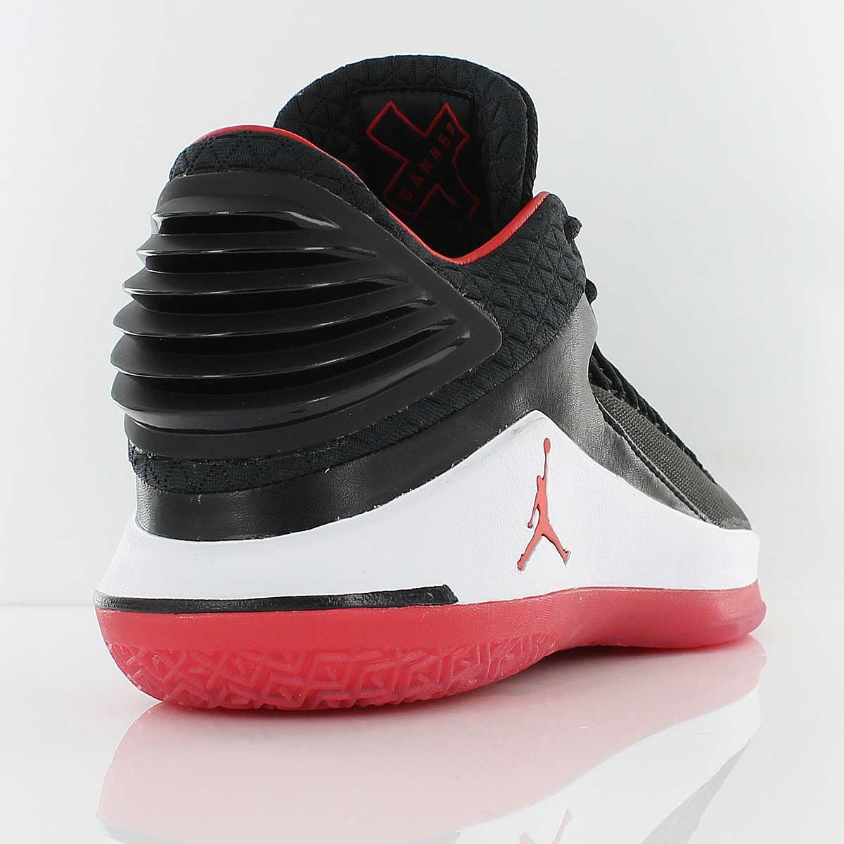 Купить Баскетбольные кроссовки Air Jordan XXXII Low | AA1256-001 в Москве или заказать доставку на Slamdunk.su