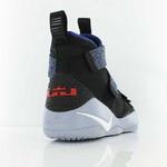 Баскетбольные кроссовки LeBron Soldier XI - картинка