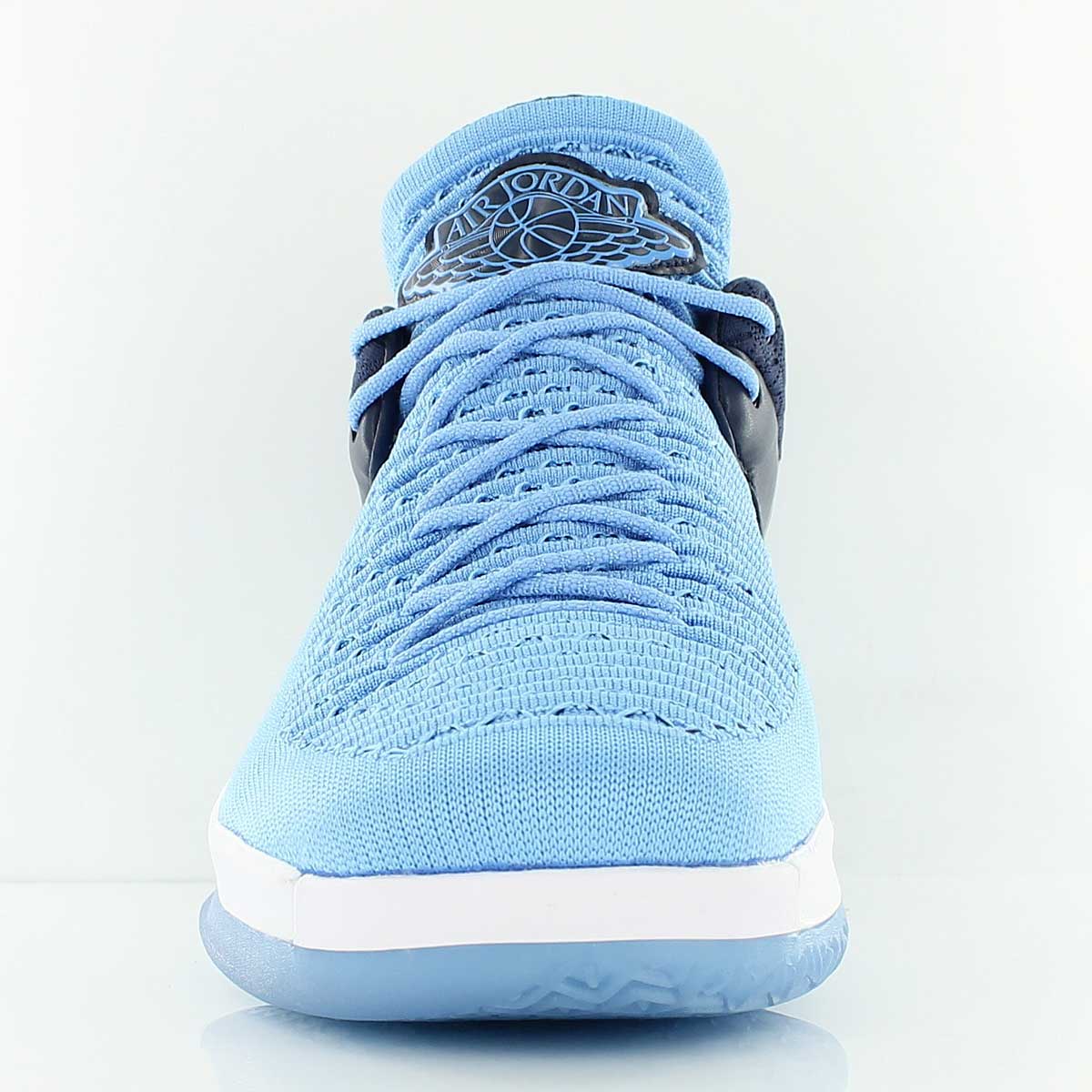 Air Jordan XXXII Low