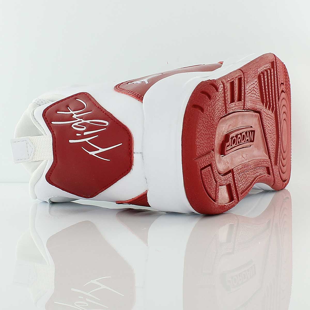 Купить Кроссовки Jordan SC-3 | 629877-116 в Москве или заказать доставку на Slamdunk.su