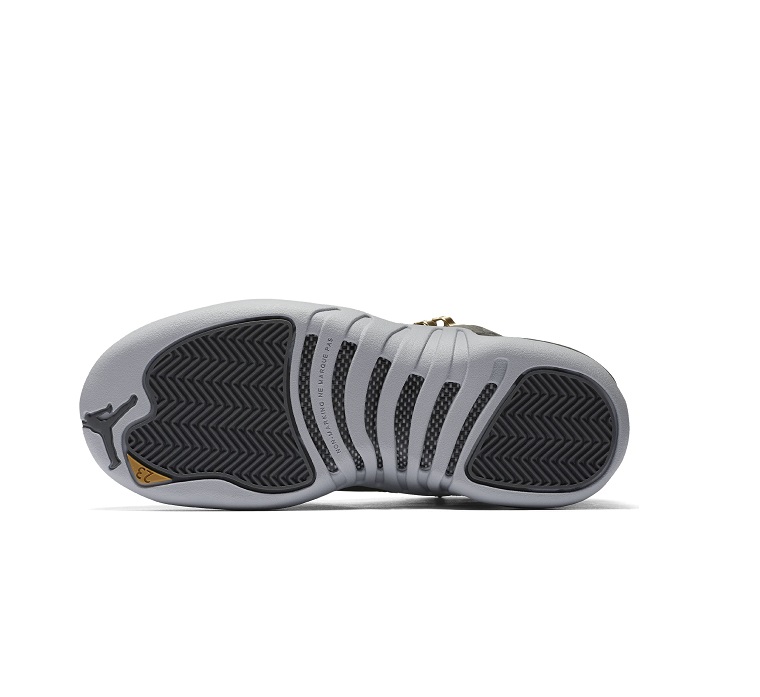 Купить Кроссовки Air Jordan 12 Retro (GS) | 153265-005 в Москве или заказать доставку на Slamdunk.su