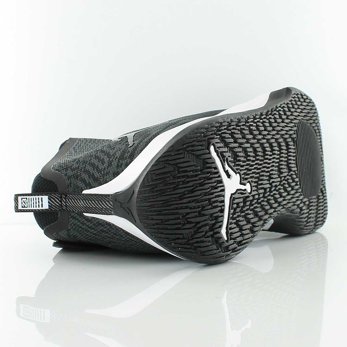 jordan fly unlimited black