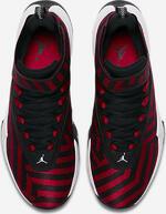 Баскетбольные кроссовки Air Jordan Fly Unlimited "Gym Red" - картинка