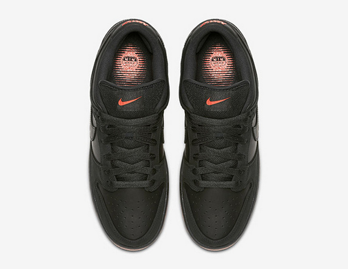 Купить Кроссовки Nike SB Dunk Low | 883232-008 в Москве или заказать доставку на Slamdunk.su