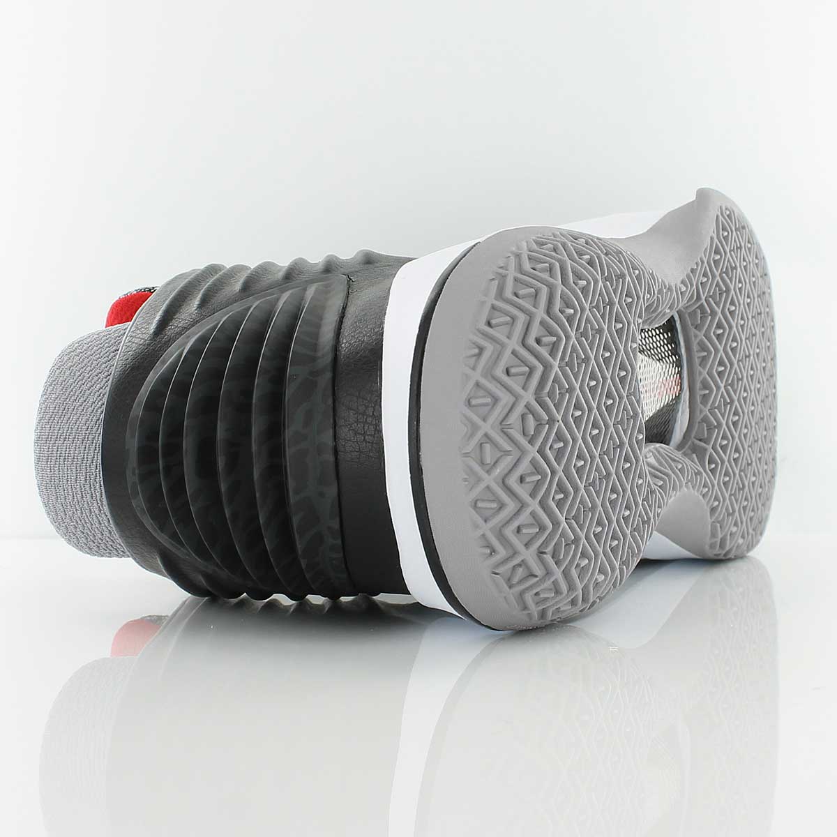 Купить Баскетбольные кроссовки Air Jordan XXXII “Black Cement” | AA1253-002 в Москве или заказать доставку на Slamdunk.su