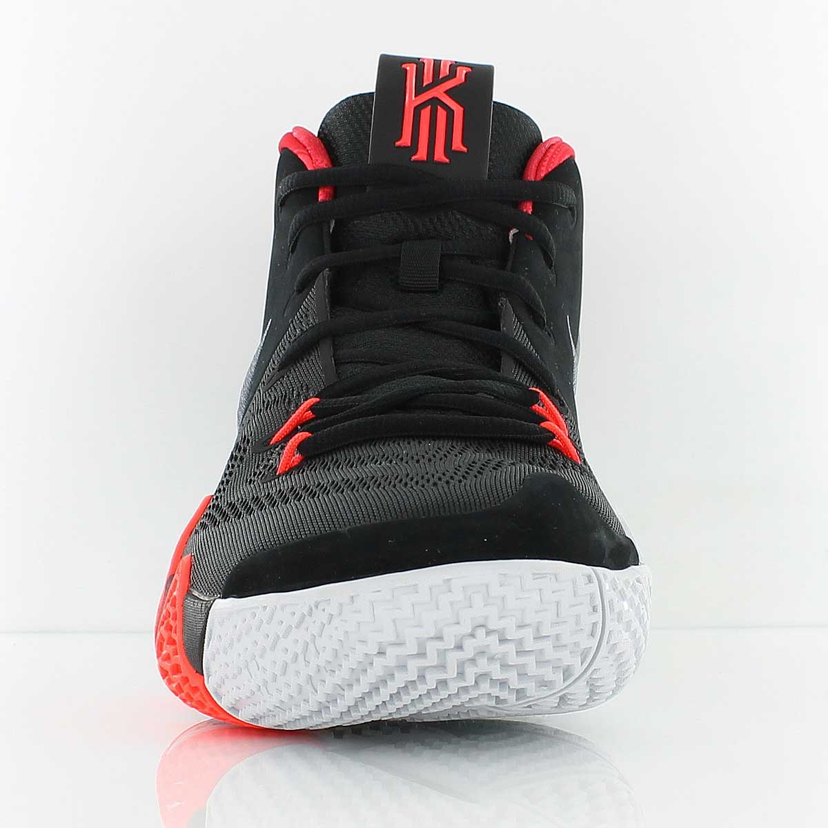 Купить Баскетбольные кроссовки Nike Kyrie 4 | 943806-005 в Москве или заказать доставку на Slamdunk.su