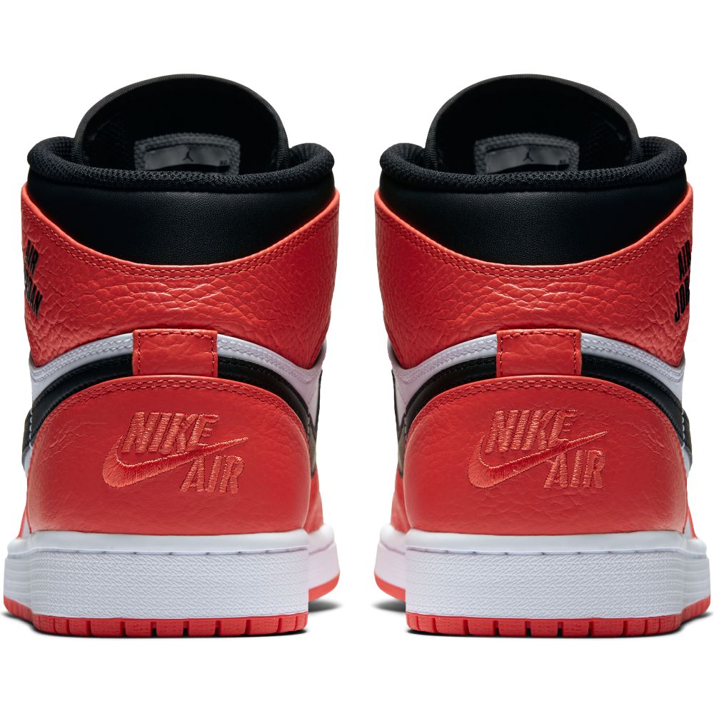 Купить Кроссовки Air Jordan 1 Retro High | 332550-800 в Москве или заказать доставку на Slamdunk.su