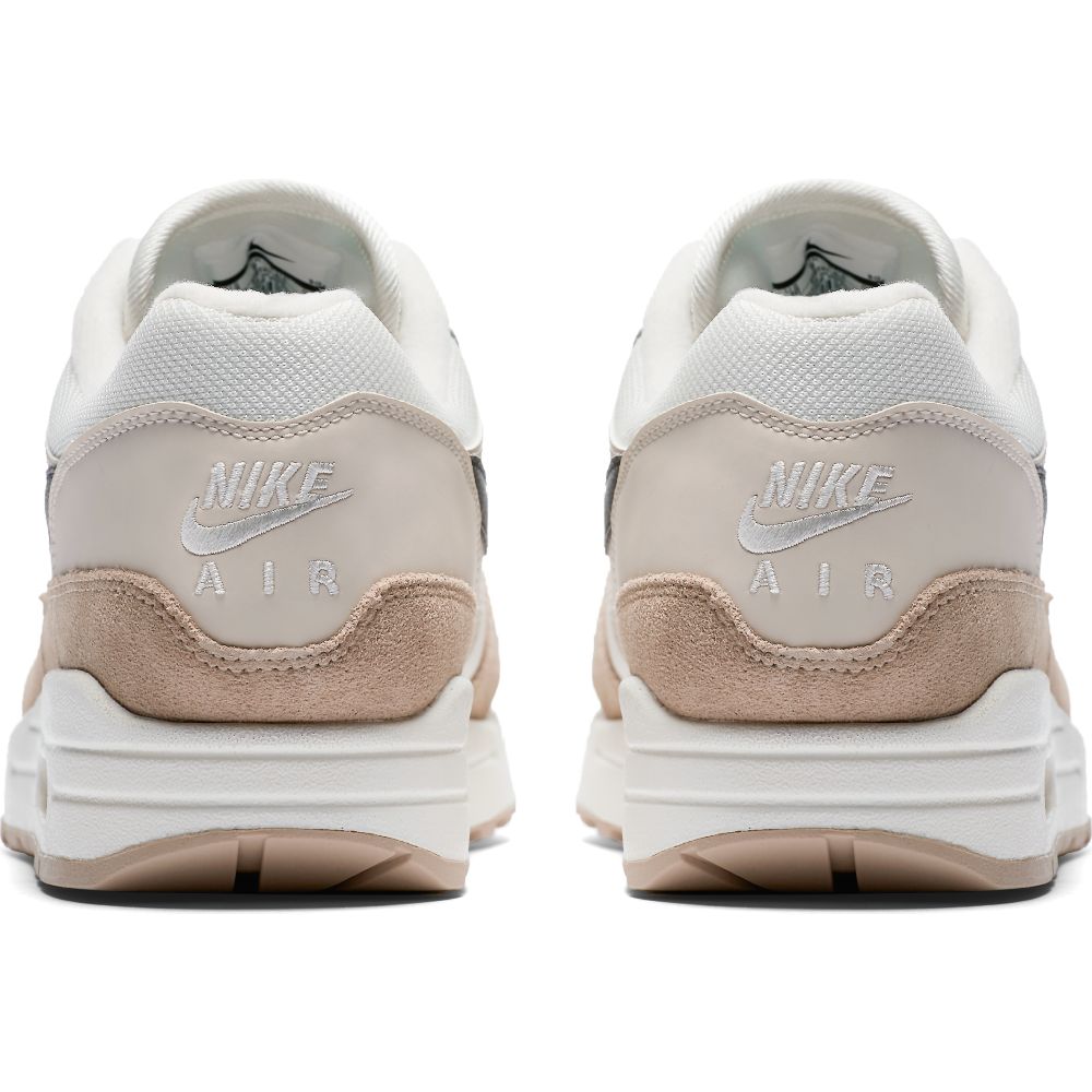 Купить Кроссовки Nike Air Max 1 | AH8145-200 в Москве или заказать доставку на Slamdunk.su