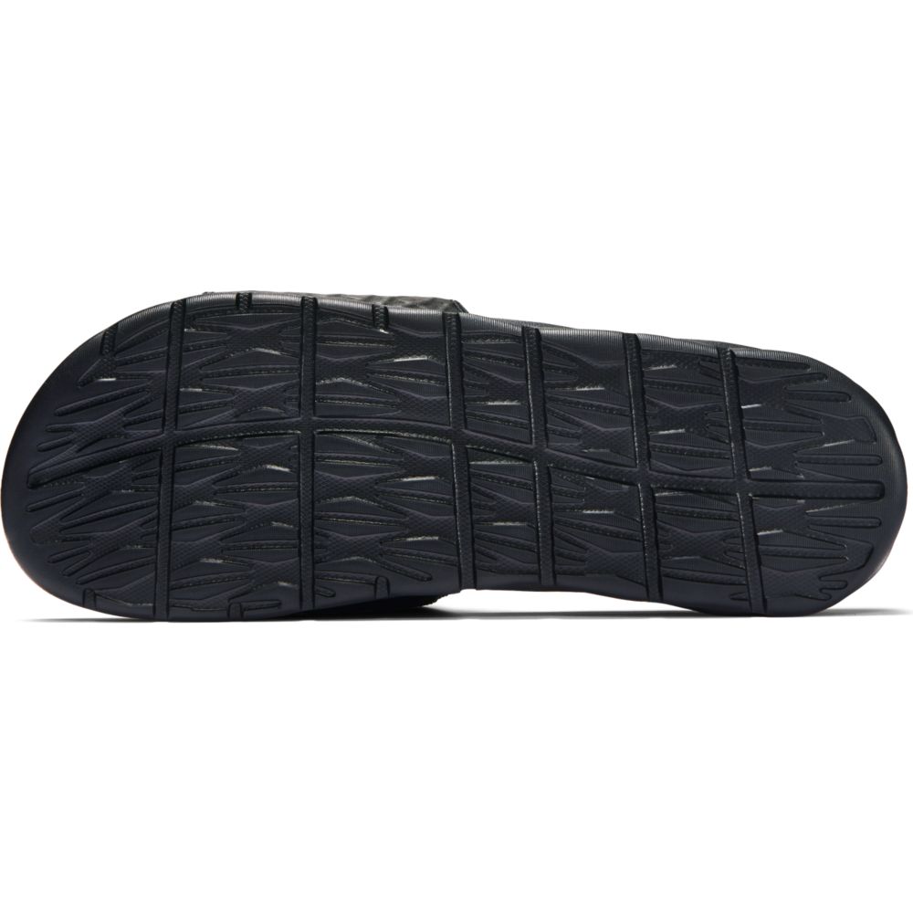Купить Сланцы Nike Benassi Solarsoft Slide 2 | 705474-070 в Москве или заказать доставку на Slamdunk.su