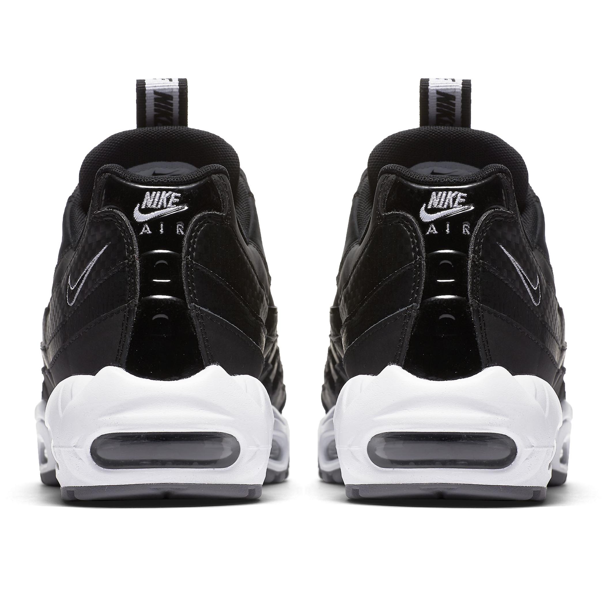 Купить Кроссовки Nike Air Max 95 SE | AQ4129-002 в Москве или заказать доставку на Slamdunk.su
