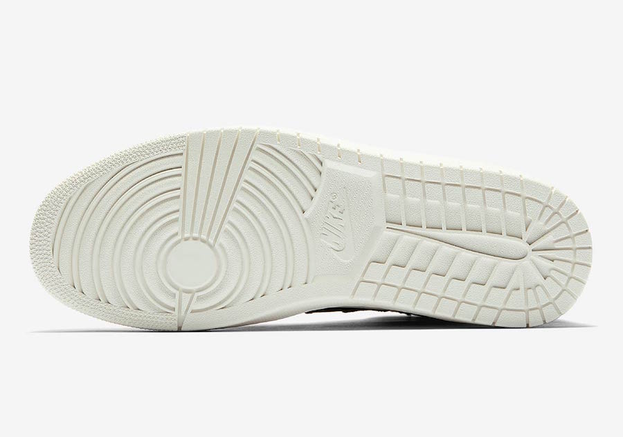 Купить Кроссовки Air Jordan 1 Re Hi Double Strap | AQ7924-001 в Москве или заказать доставку на Slamdunk.su
