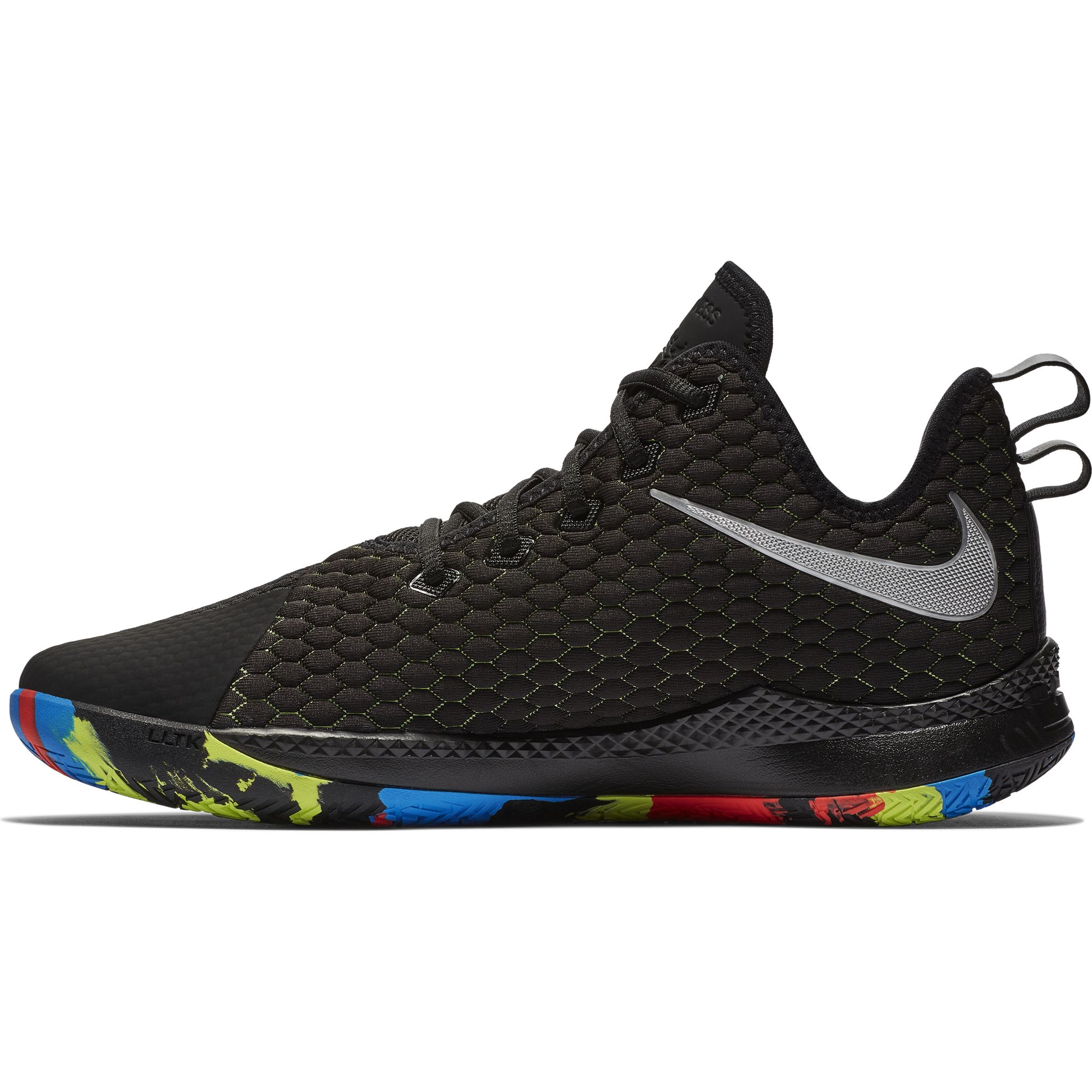 Nike Lebron Witness III