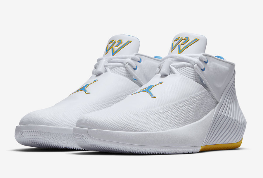 Купить Баскетбольные кроссовки Jordan Why Not? Zer0.1 Low | AR0043-100 в Москве или заказать доставку на Slamdunk.su