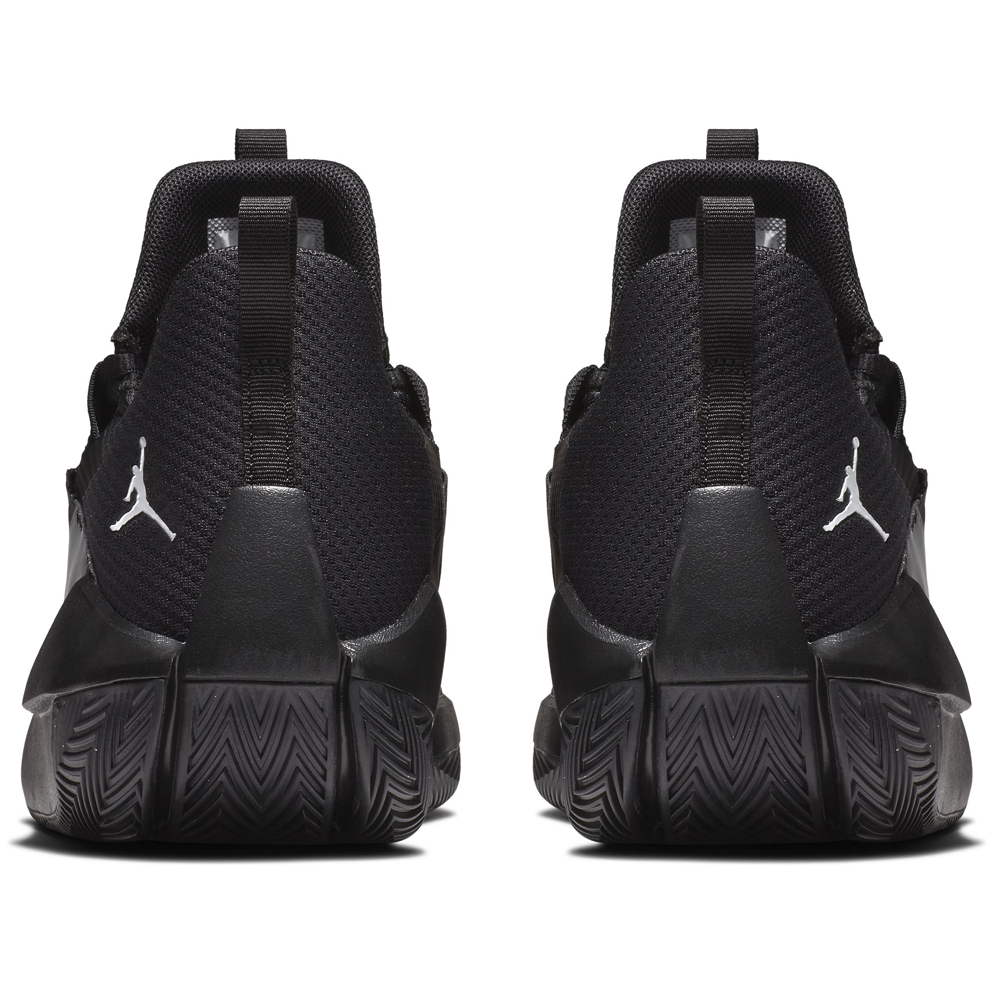 Купить Баскетбольные кроссовки Jordan Jumpman Hustle | AQ0397-001 в Москве или заказать доставку на Slamdunk.su
