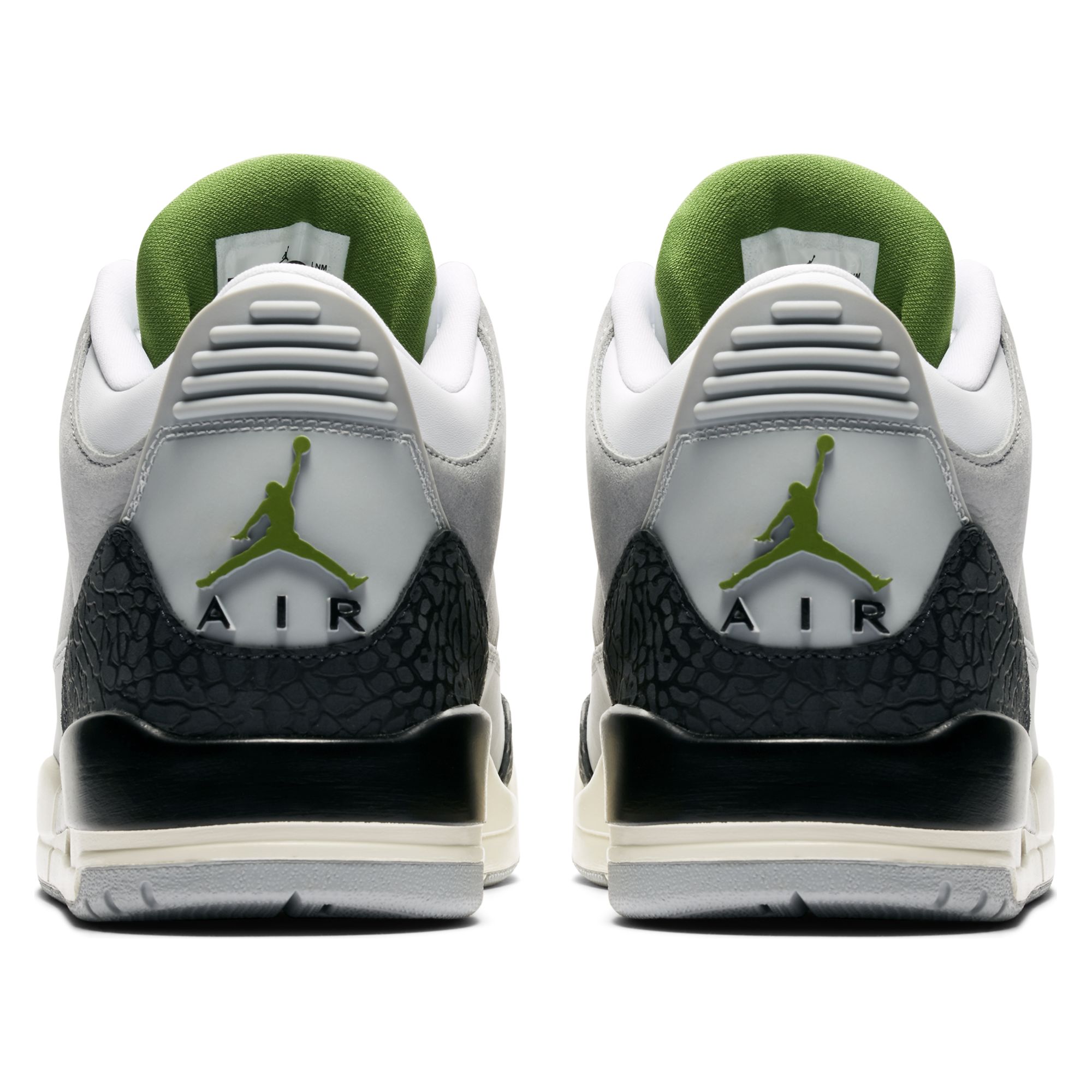 Купить Кроссовки Air Jordan 3 Retro | 136064-006 в Москве или заказать доставку на Slamdunk.su