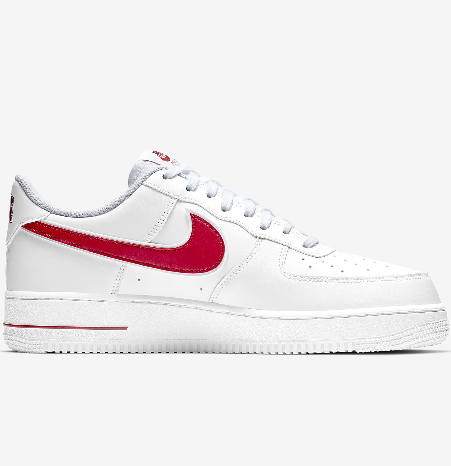 Кроссовки Nike Air Force 1 07 3  - картинка