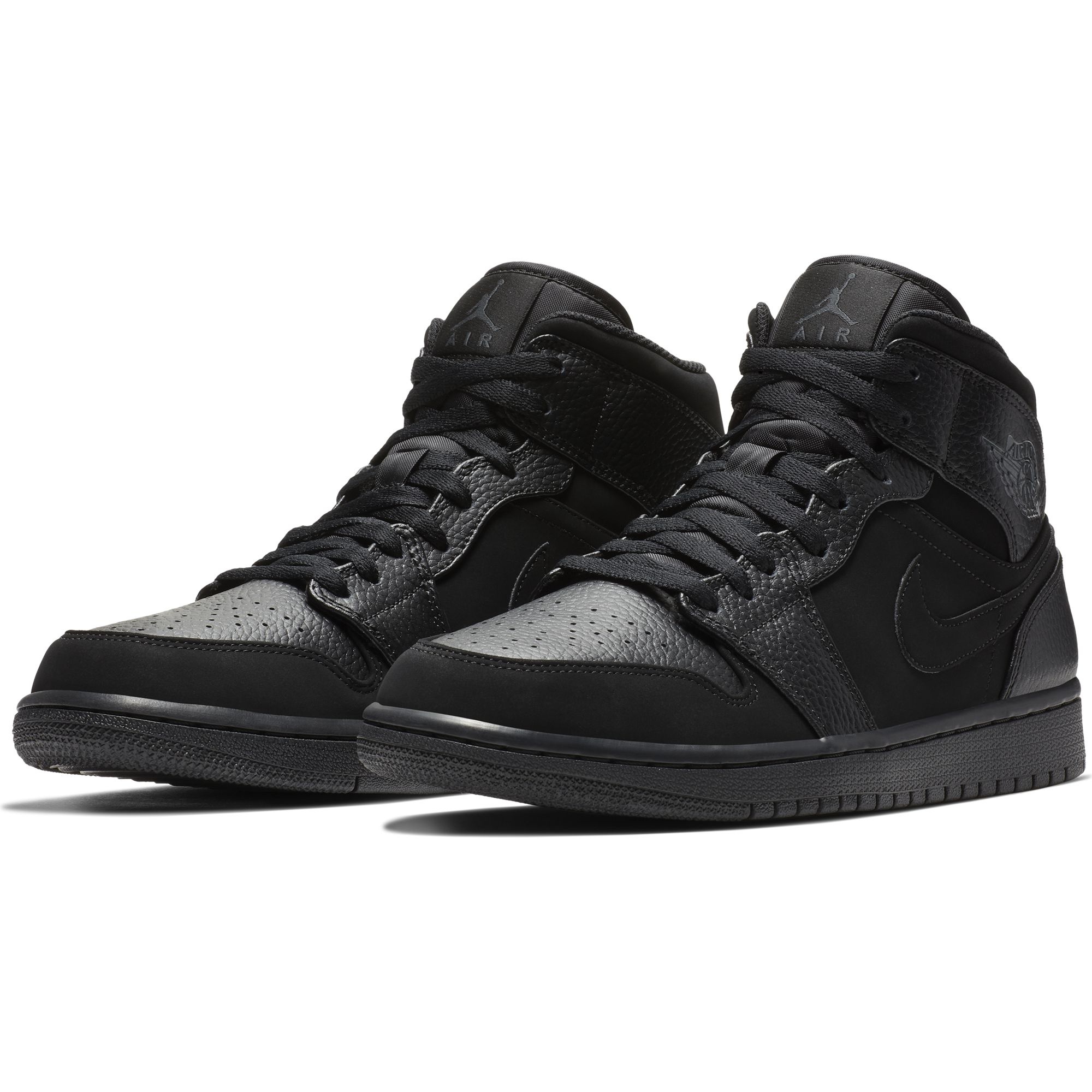 Кроссовки jordan 1 mid. Nike Air Jordan 1 Mid Black. Nike Air Jordan 1 Mid. Air Jordan 1 Mid Black. Кроссовки Air Jordan 1 Mid.