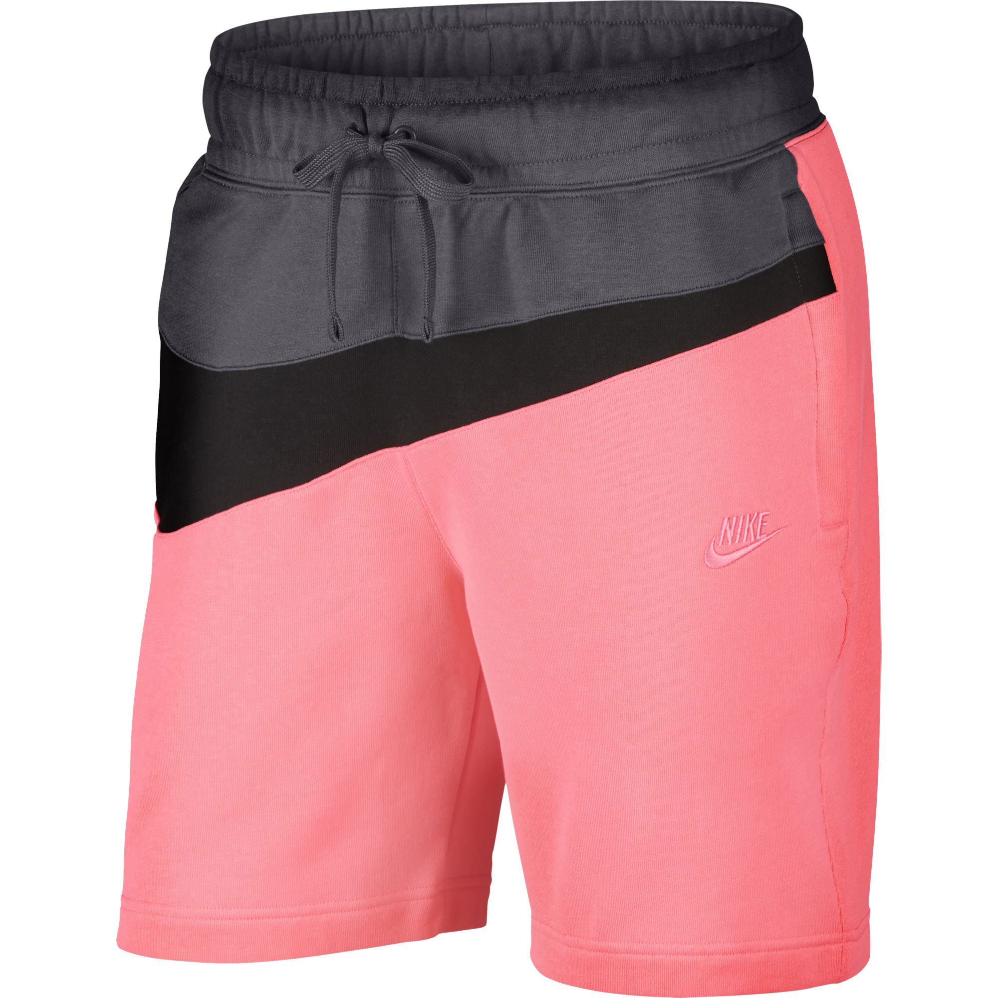 

Шорты Nike Sportswear