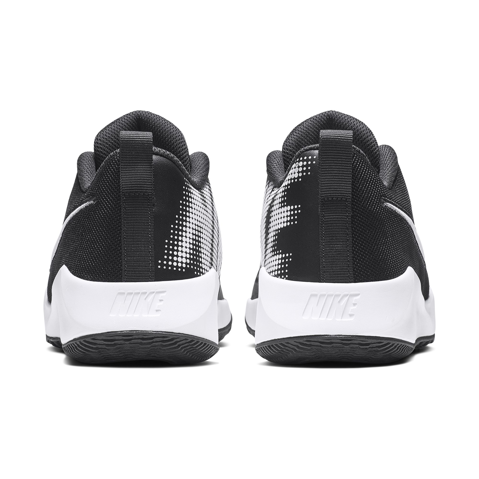 Купить Детские баскетбольные кроссовки Nike Team Hustle Quick 2 | AT5298-002 в Москве или заказать доставку на Slamdunk.su