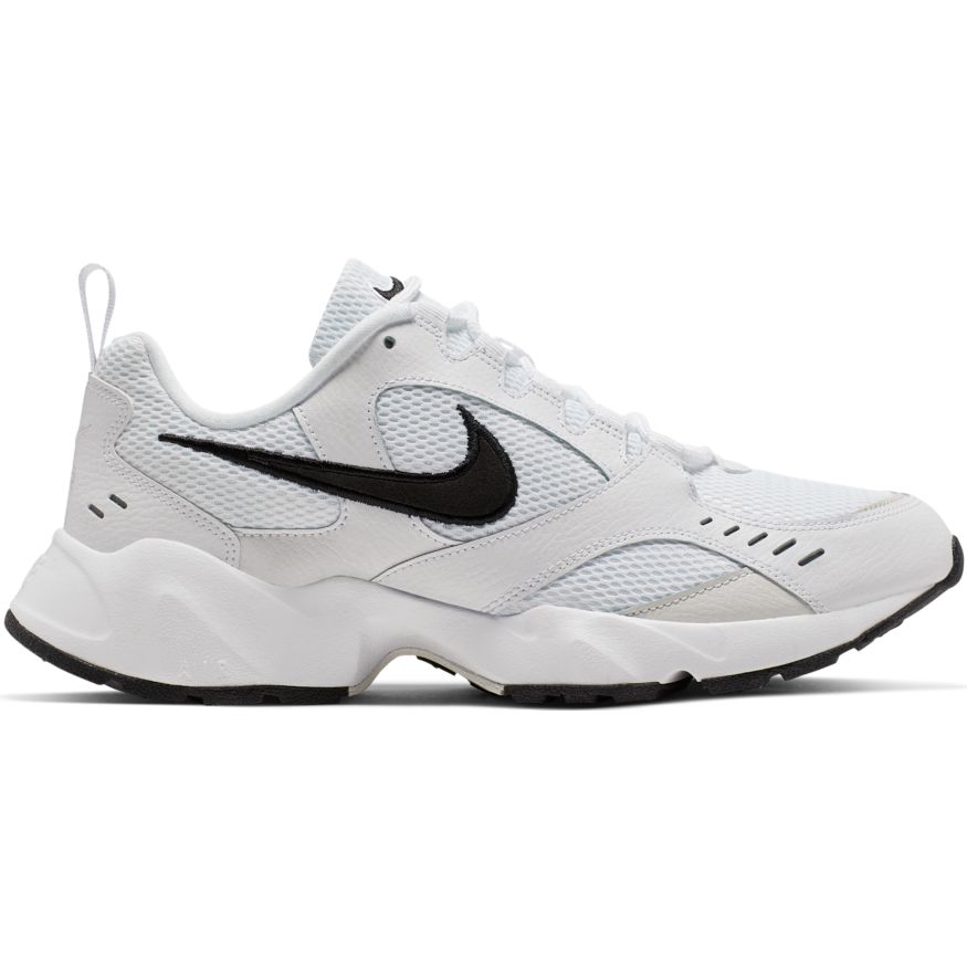 Nike air hotsell heights sneaker