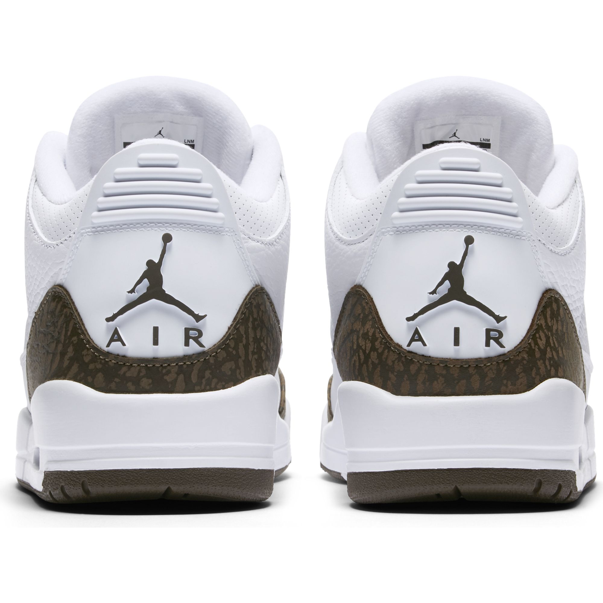 Купить Кроссовки Air Jordan 3 Retro | 136064-122 в Москве или заказать доставку на Slamdunk.su