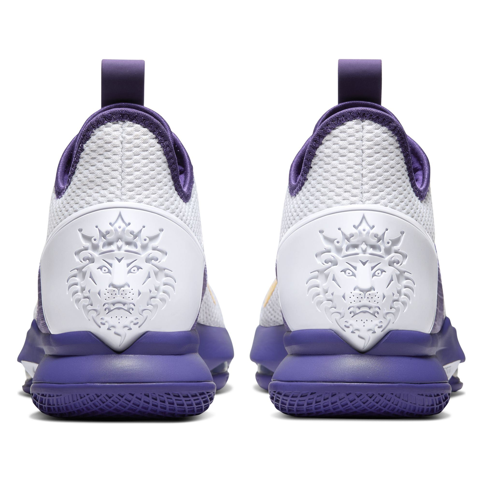 Nike Lebron Witness IV