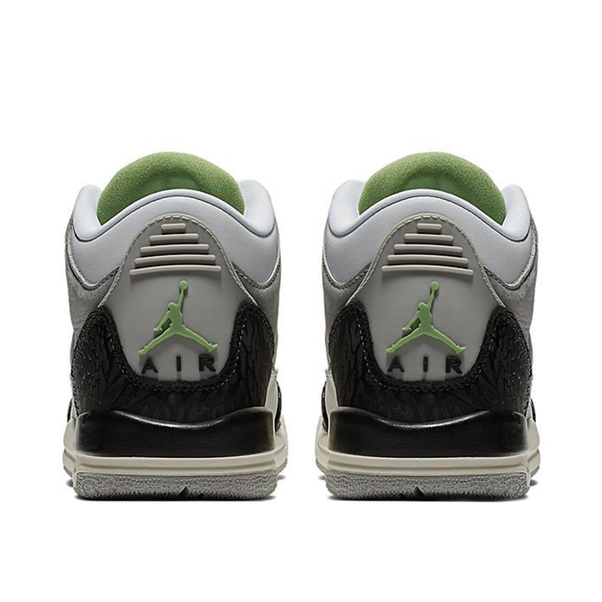 Купить Детские кроссовки Air Jordan 3 Retro | 398614-006 в Москве или заказать доставку на Slamdunk.su