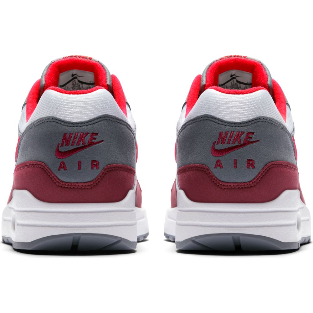 Купить Кроссовки Nike Air Max 1 | AH8145-100 в Москве или заказать доставку на Slamdunk.su