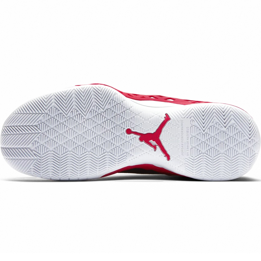 Купить Баскетбольные кроссовки Jordan Jumpman Diamond Mid | CI1204-006 в Москве или заказать доставку на Slamdunk.su