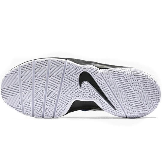 Купить Детские баскетбольные кроссовки Nike Team Hustle Quick (GS) | 922680-400 в Москве или заказать доставку на Slamdunk.su