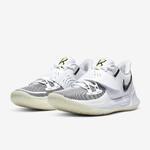 Баскетбольные кроссовки Nike Kyrie Low 3  - картинка