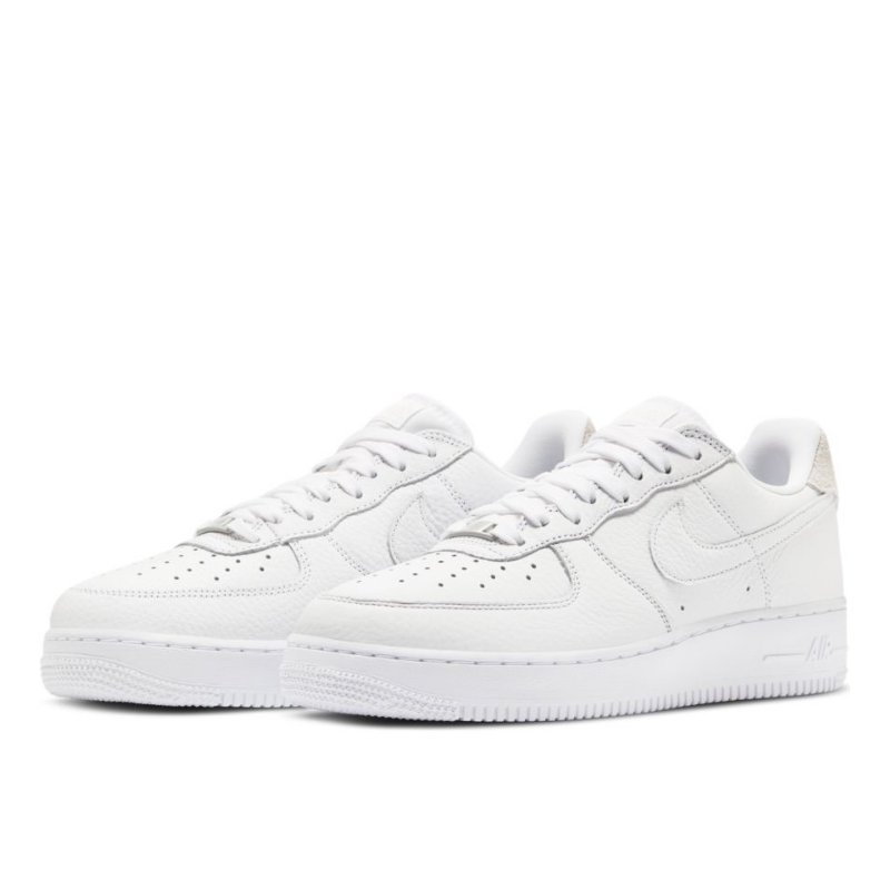 Купить Кроссовки Nike Air Force 1 07 | CN2873-101 в Москве или заказать доставку на Slamdunk.su