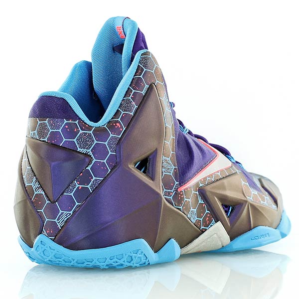 Купить Баскетбольные кроссовки Nike Lebron XI | 616175-500 в Москве или заказать доставку на Slamdunk.su