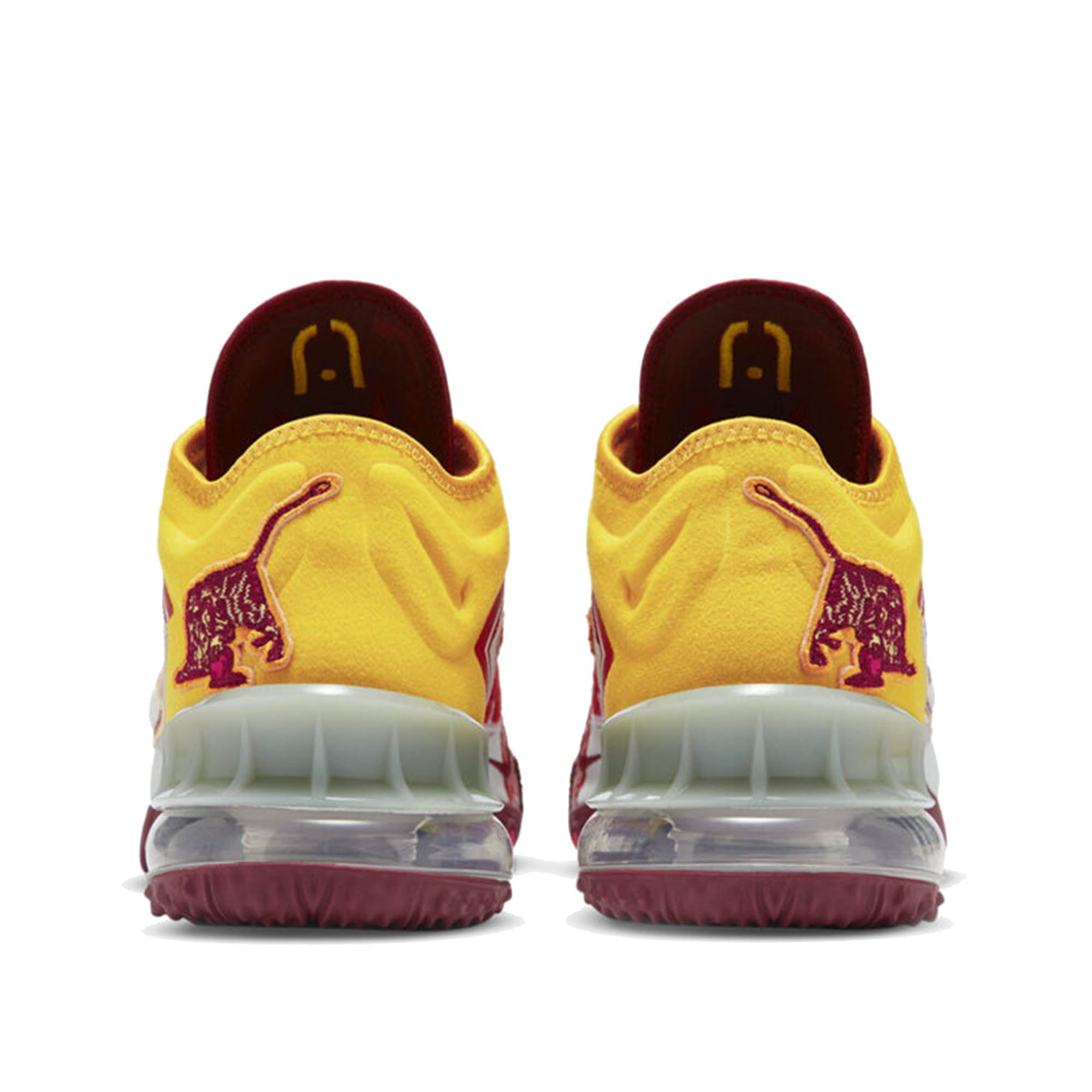 Купить Баскетбольные кроссовки Nike LeBron 18 Low | CV7564-102 в Москве или заказать доставку на Slamdunk.su