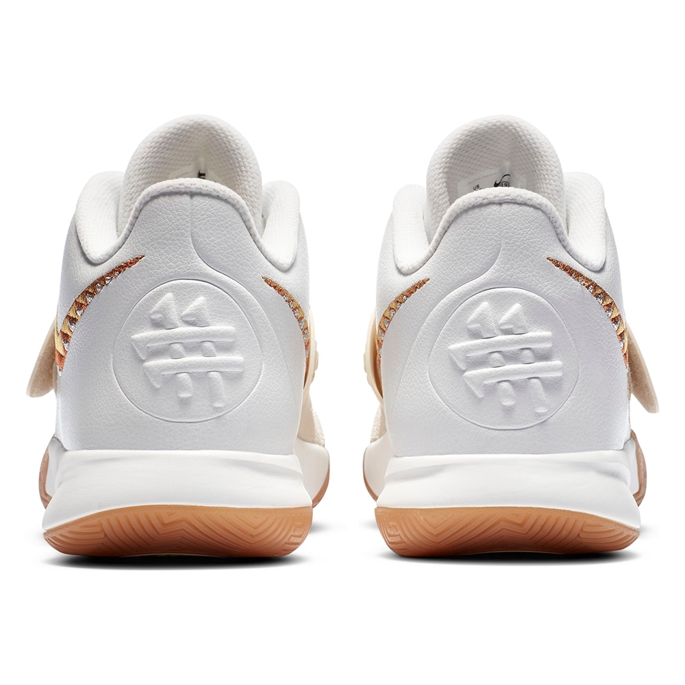 Купить Баскетбольные кроссовки Nike Kyrie Flytrap 3 EP | CD0191-105 в Москве или заказать доставку на Slamdunk.su
