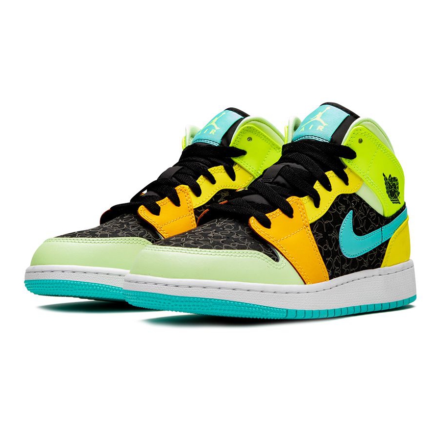 Купить Кроссовки Air Jordan 1 Mid Multicolor | 554724-037 в Москве или заказать доставку на Slamdunk.su