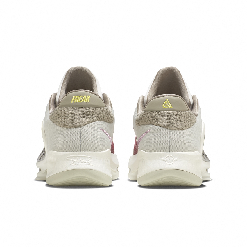 Купить Баскетбольные кроссовки Nike Zoom Freak 4 | DJ6148-002/DJ6149-002 в Москве или заказать доставку на Slamdunk.su