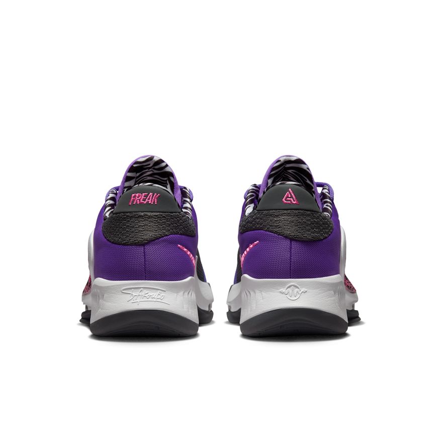 Купить Баскетбольные кроссовки Nike Zoom Freak 4 "Lightning" | DO9680-500 в Москве или заказать доставку на Slamdunk.su