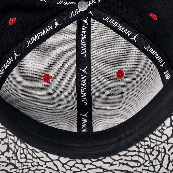 Купить Кепка Jordan Jumpman Air Strapback | 642093-010 в Москве или заказать доставку на Slamdunk.su