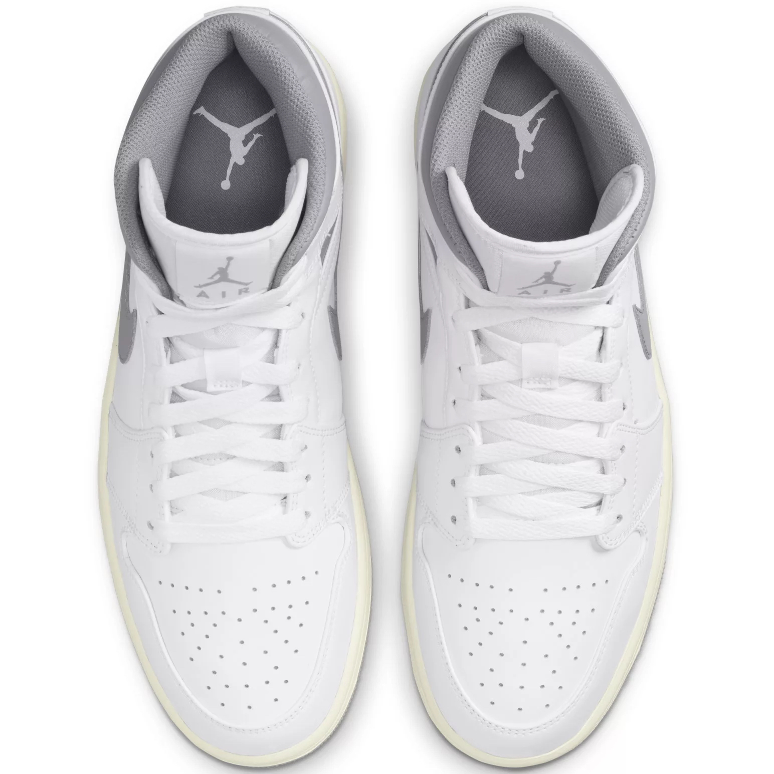 Купить Кроссовки Air Jordan 1 Mid | 554724-135 в Москве или заказать доставку на Slamdunk.su