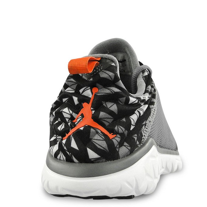 Jordan Flight Flex Trainer 654268 007